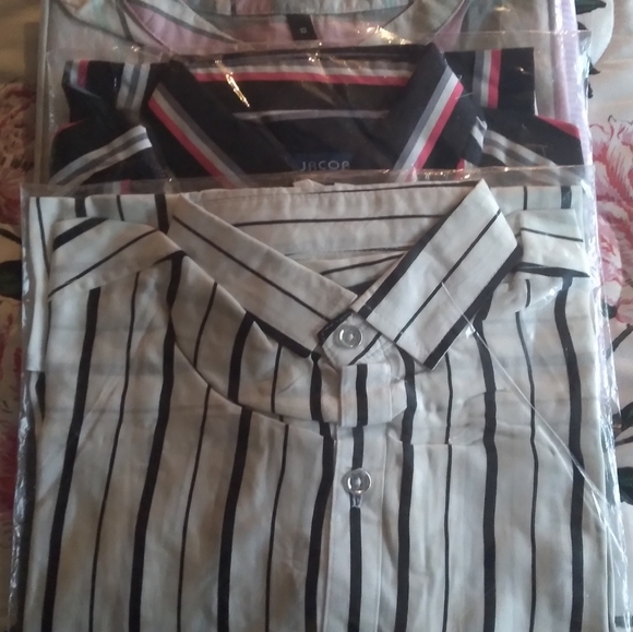 Clothes - Picture 14 of 14